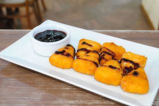 Топено сирене с корнфлейкс (200г)