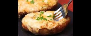 Печен Пълнен Картоф с Масло