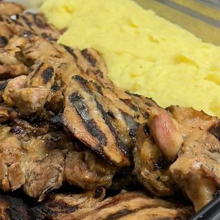 Св.месо на скара с картофено пюре