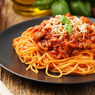 Спагети болонезе