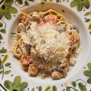 Талиатели с пиле и манатарки 350г