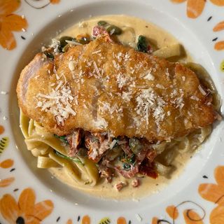 Талиатели с хрупкаво пиле 350г