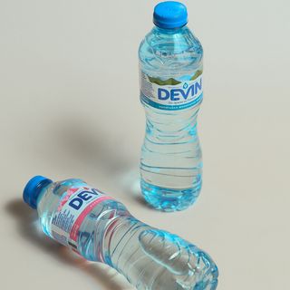 Изворна вода Девин (500 мл)