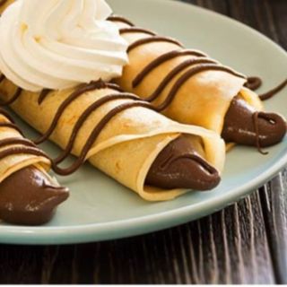 Палачинка с шоколад Нутела и сметана