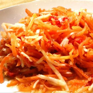 Салата моркови, целина и чушка (200гр.)