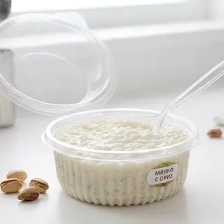 Мляко с ориз