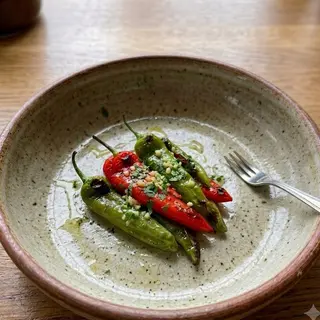 Люта печена чушка