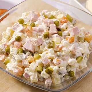Руска салата (100 гр.)