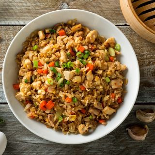 Ризото с пресни зеленчуци и пилешки филенца (400гр)