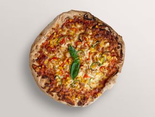 Пица Пинса с пилешко, царевица и чушка (650г)