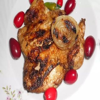 Пилешка пържола от бут на скара (350г)