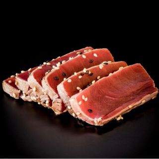 Сашими Тон Татаки