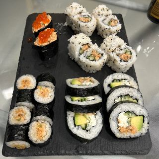 Самурай Салмон Сет - 24 бр