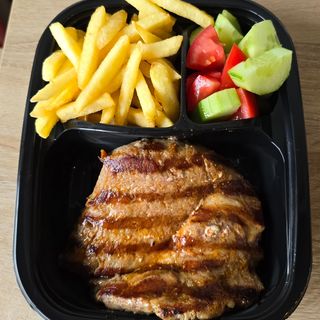 Свинска вратна пържола (200гр.)