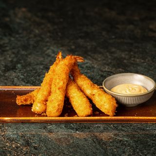 Хрупкави скаридки с чили майонеза (150г)