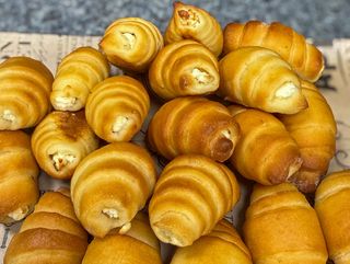 Кифлички със сирене (120г)