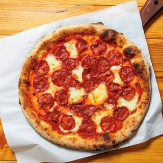 Пица салами (350г)