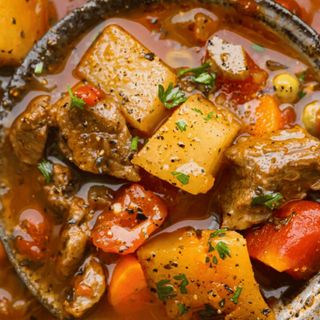 СВИНСКА КАВЪРМА С ЯЙЦЕ