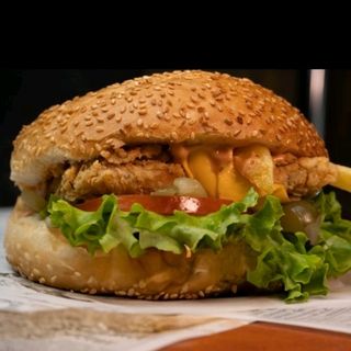 Пилешки бургер 