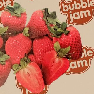 Ягода 500ml. Strawberry