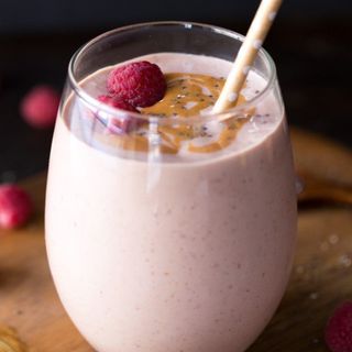 Протеин напитка - Бял шоколад с малина