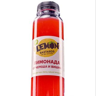 Домашна лимонада от Lemon bastards от ягоди