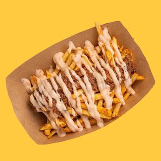 Пържени картофи с дърпано свинско