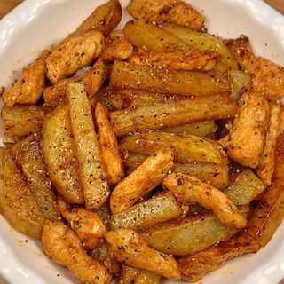 26.Пиле С картофи