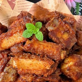 53. Свински ребърца c пипер и сол