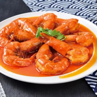 117.Скариди със сос по китайски /скариди и салата туршия и сос/