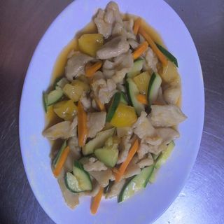 74. Пиле с ананас и моркови