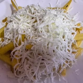 20. Пържени картофи със сирене