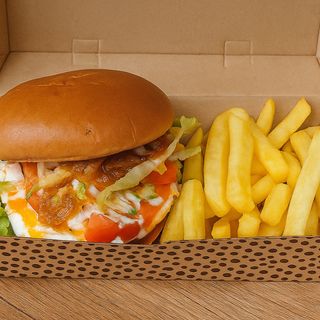 Бургер със свинско кюфте