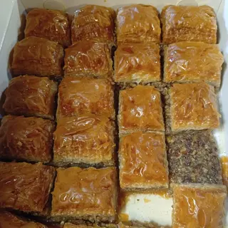 Турска Баклава с Орехи