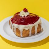 Малиново руло