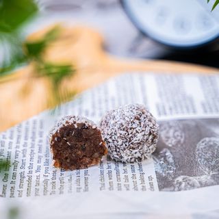 Бонбон Фурми и орехи