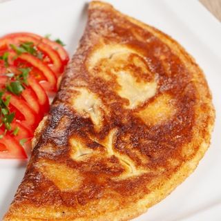 Омлет със бекон и лук