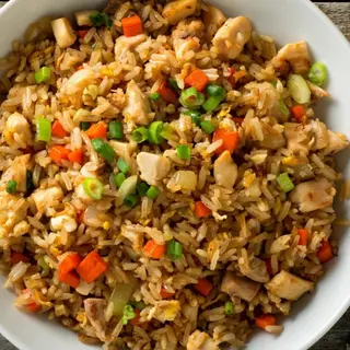 Ориз с пиле и зеленчуци