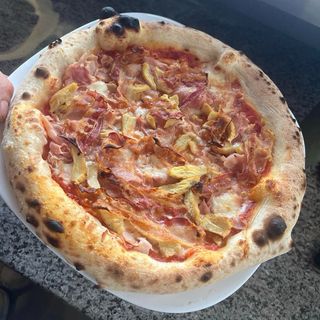 Куатро Салами