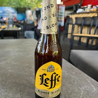 Лефе блонд 0.330 л.