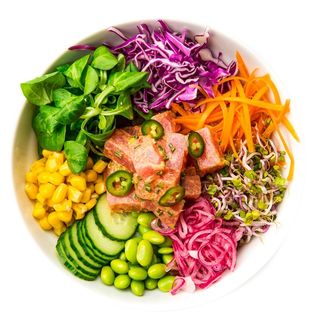 Поке бол с маринована риба тон