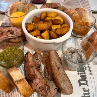 Салсича меню