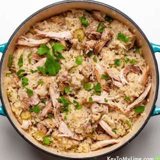 Пиле с ориз в кутия