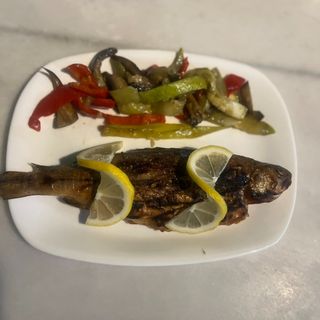 Пъстърва на скара