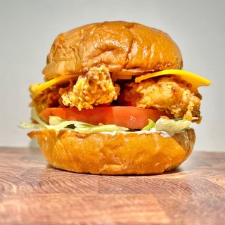 Пилешки бургер