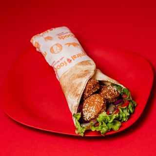 Среден Фалафел