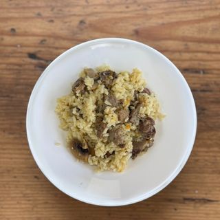 Телешко с ориз и гъби