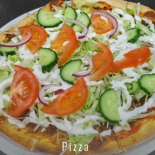 Салат пица