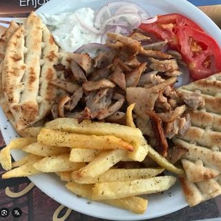 Гръцки гирос свински 600 гр порция
