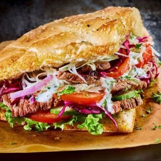 МИКС дюнер в питка с телешко и пилешко